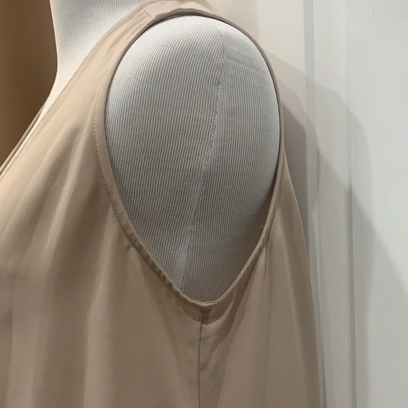 Chelsea tan wrap sleeveless shirt size S - Picture 4 of 8